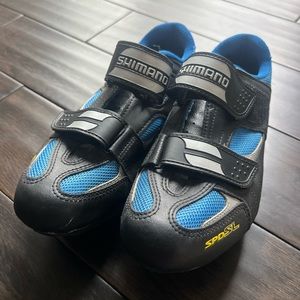 Shimano mens cycling shoes size 9